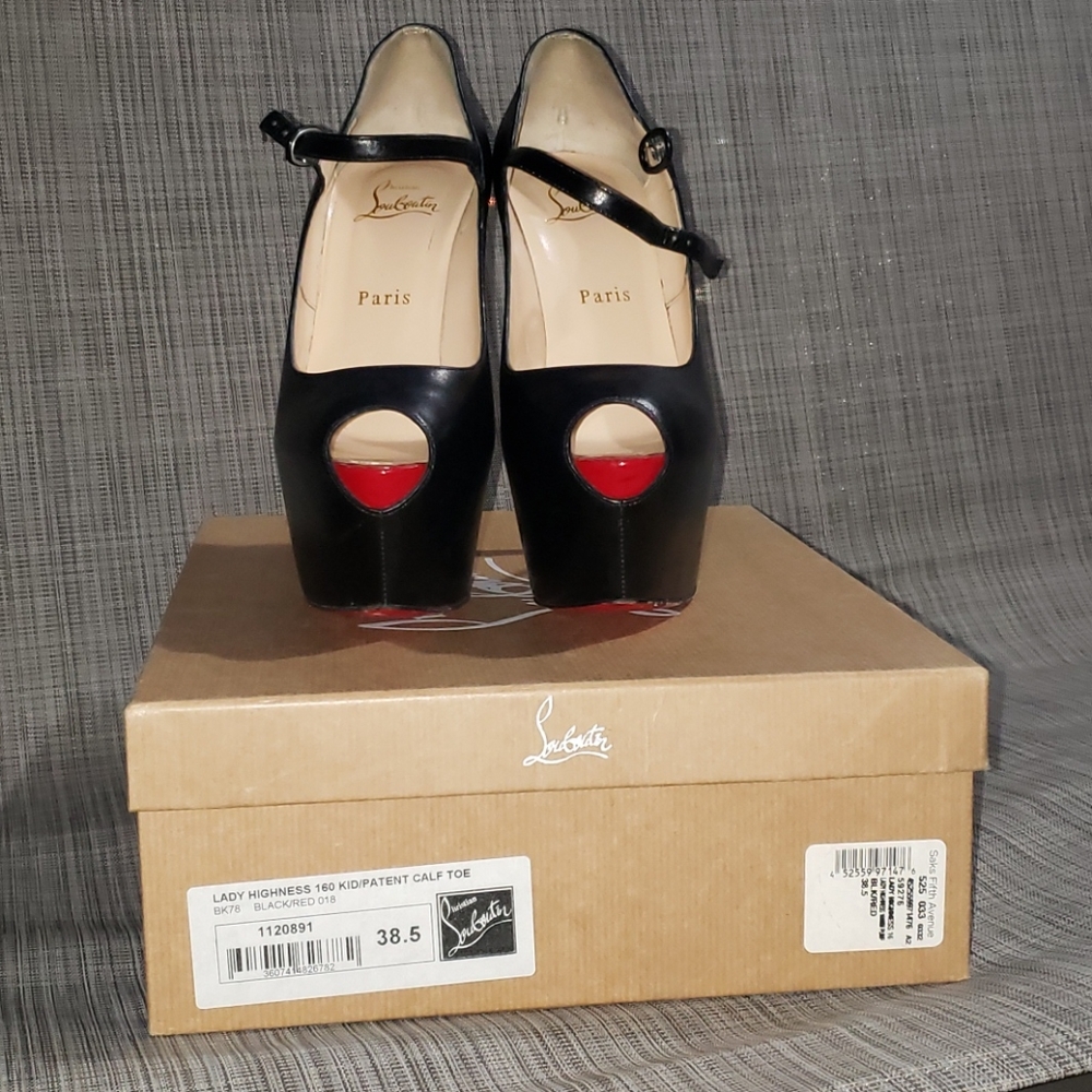 Christian Louboutin Lady Highness 160